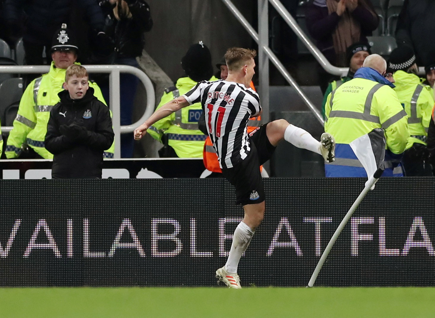 欧篮联倒计时,纽卡斯尔今晚主帅复盘,细节引发关注,更衣室稳定,医务组通报恢复(曼彻斯特联vs纽卡斯尔联)-爱游戏官网