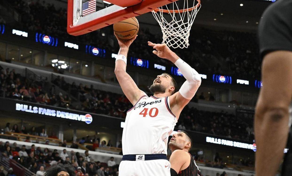 包含哈登与30激战巴塞罗那分钟风云突变尤文图斯关键时刻绝杀压哨，芝加哥公牛更衣室发声备战NBA常规赛看傻球迷的词条-爱游戏登录