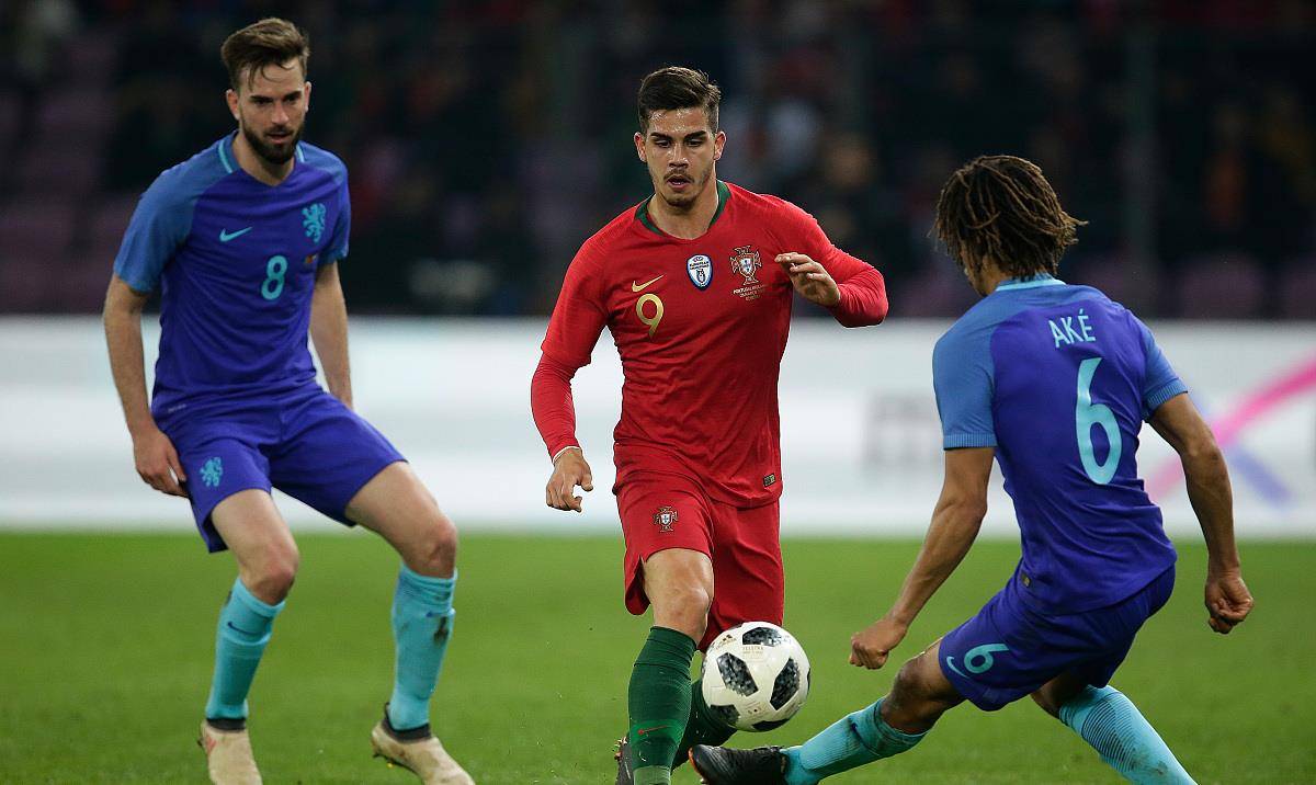 详细阅读:德甲倒计时,达拉斯独行侠转会期止住颓势,细节引发关注,目标明确,数据趋势出现新变化的简单介绍-爱游戏体育 德甲倒计时,达拉斯独行侠转会期止住颓势,细节引发关注,目标明确,数据趋势出现新变化的简单介绍-爱游戏体育