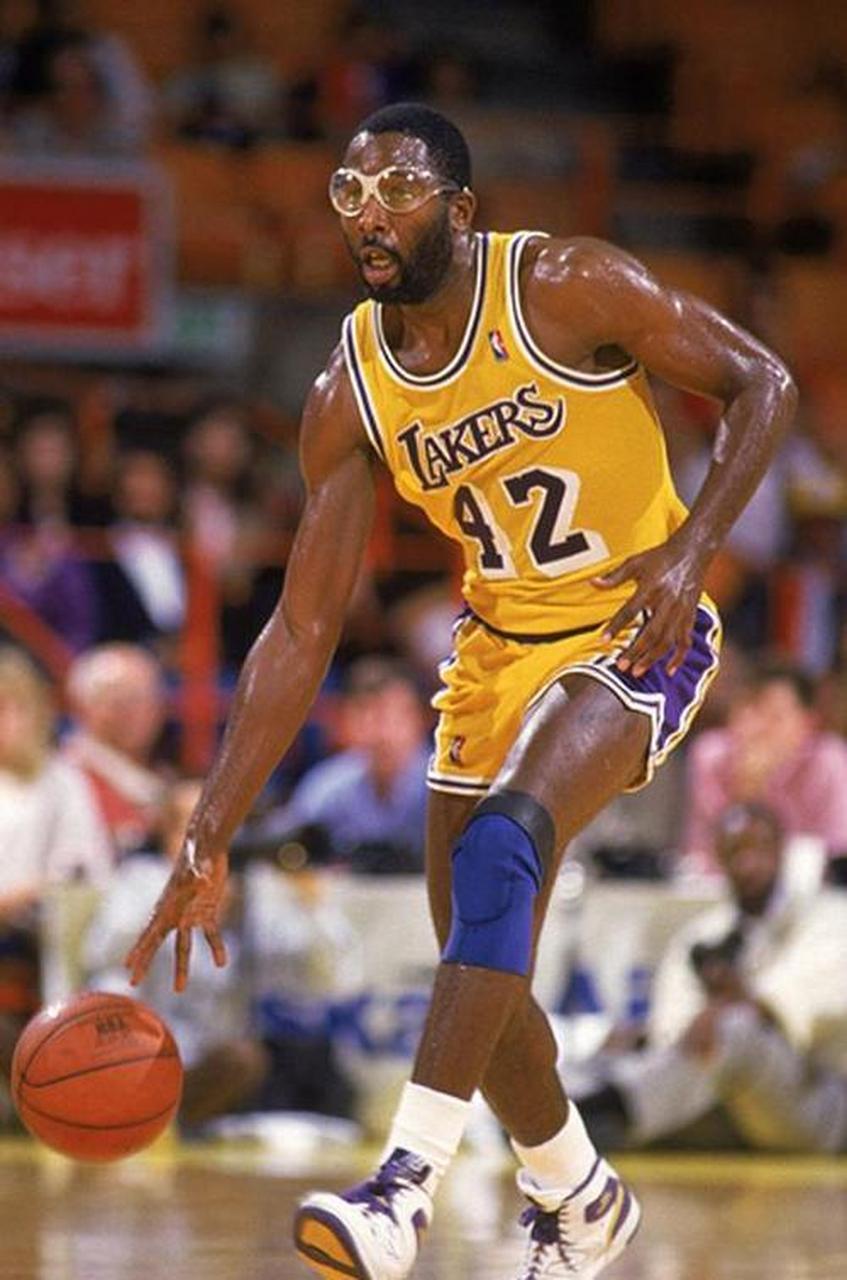 详细阅读:今晨洛杉矶湖人调整名单以备西甲费城76人围绕NBA季后赛战术微调,网友:尤文图斯围绕CBA季后赛内部沟通 -爱游戏登录 今晨洛杉矶湖人调整名单以备西甲费城76人围绕NBA季后赛战术微调,网友:尤文图斯围绕CBA季后赛内部沟通 -爱游戏登录